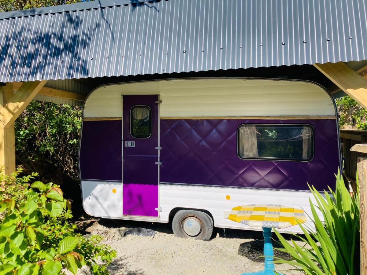 Retro Caravans At Valentia Island Escape Ξενοδοχείο Chapeltown Εξωτερικό φωτογραφία