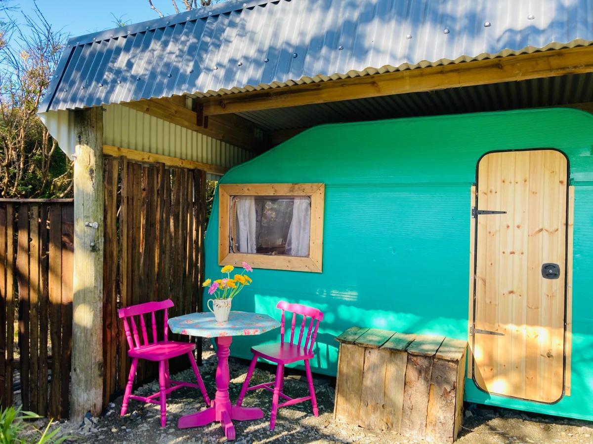 Retro Caravans At Valentia Island Escape Ξενοδοχείο Chapeltown Εξωτερικό φωτογραφία