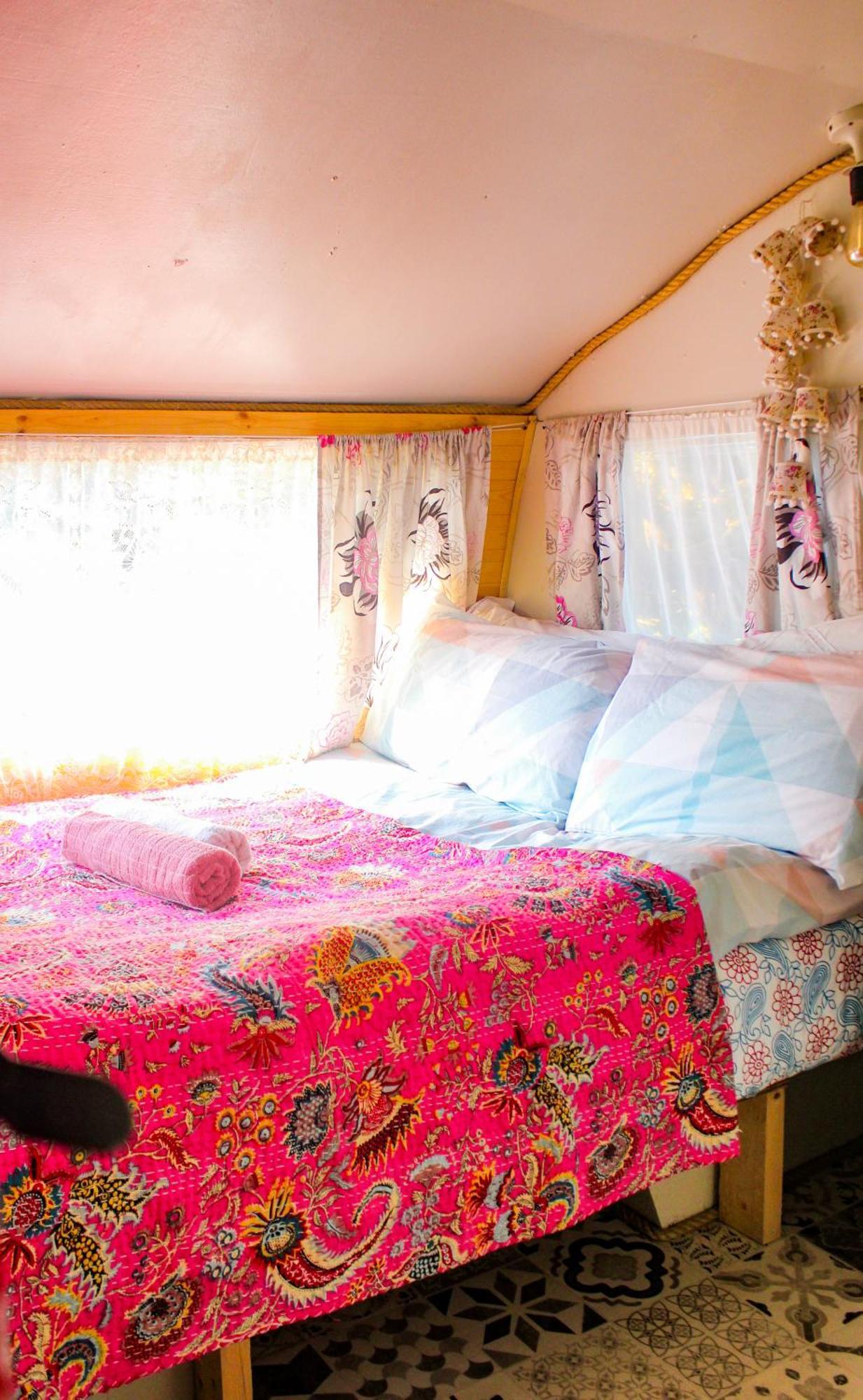 Retro Caravans At Valentia Island Escape Ξενοδοχείο Chapeltown Εξωτερικό φωτογραφία