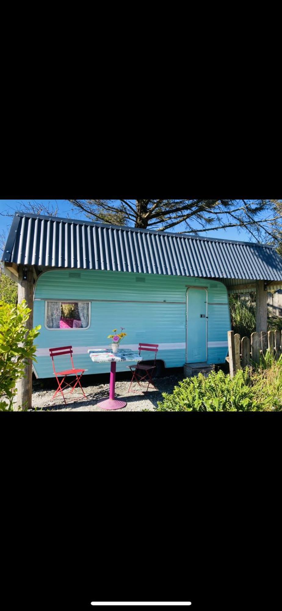 Retro Caravans At Valentia Island Escape Ξενοδοχείο Chapeltown Εξωτερικό φωτογραφία